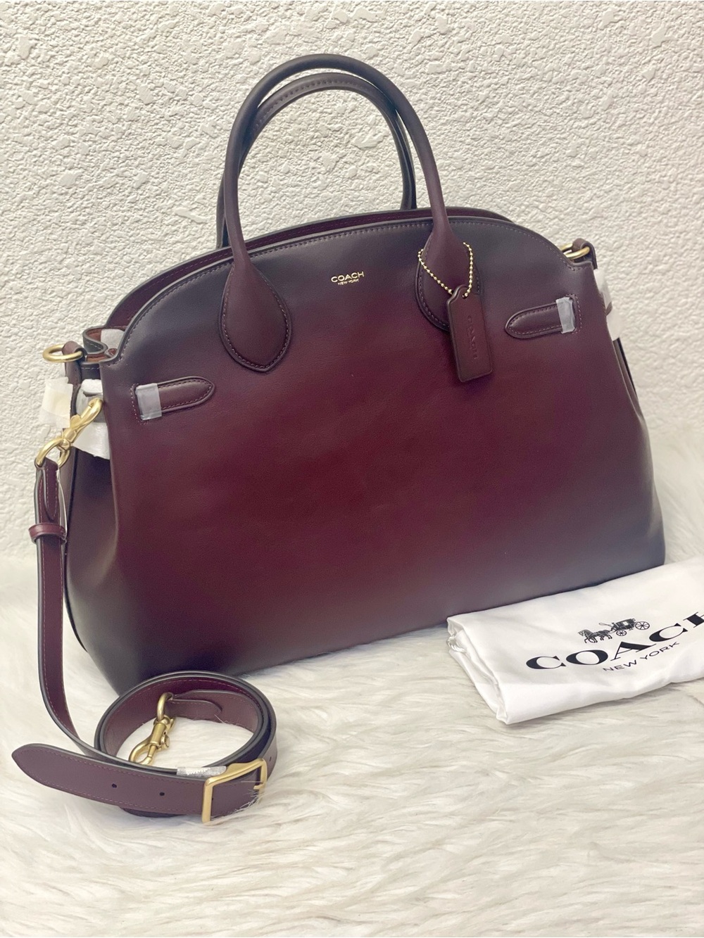 Coach Soft Empire Carryall 40 handbag in Merlot Glovetanned Leather NWT - Picture 2 of 15